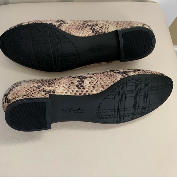 Life Stride Velocity 2.0 Vivian’s Snakeskin Flats, Size 9, NWoT - Picture 6 of 8